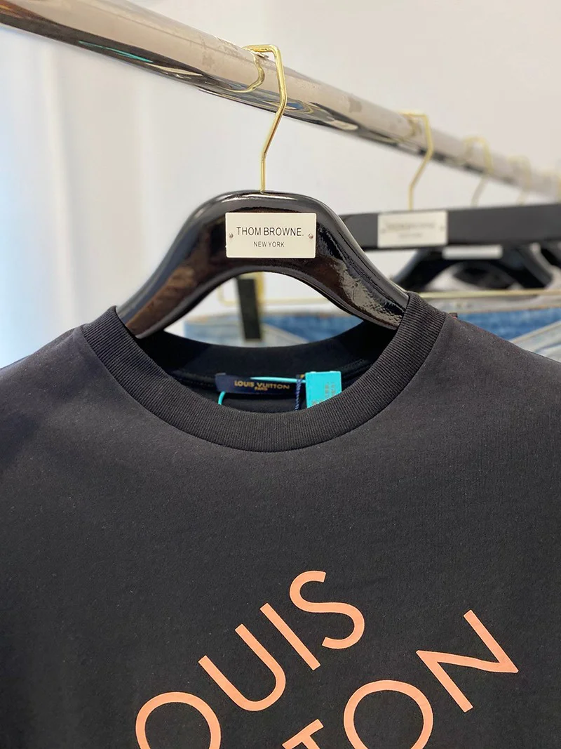 【日本未発売】ルイヴィトン Tシャツ 偽物 メゾンLVクルーネック Tシャツ ニット vub80720