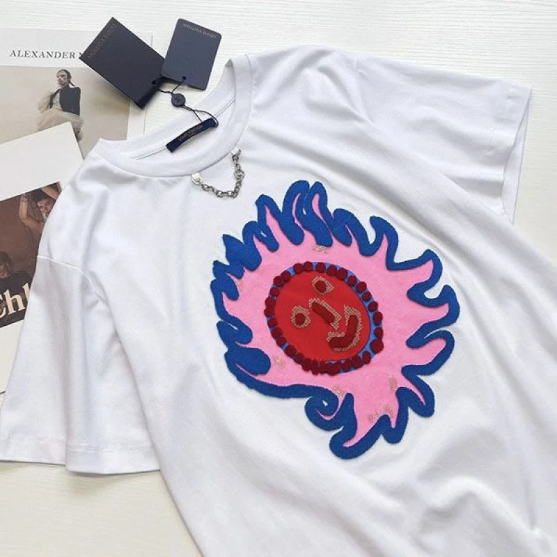 ルイヴィトンコラボ Tシャツ 偽物 トップス 白 半袖 フェイス 1AB869