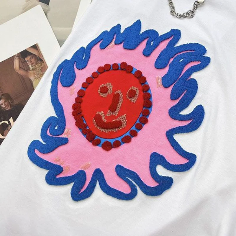 ルイヴィトンコラボ Tシャツ 偽物 トップス 白 半袖 フェイス 1AB869