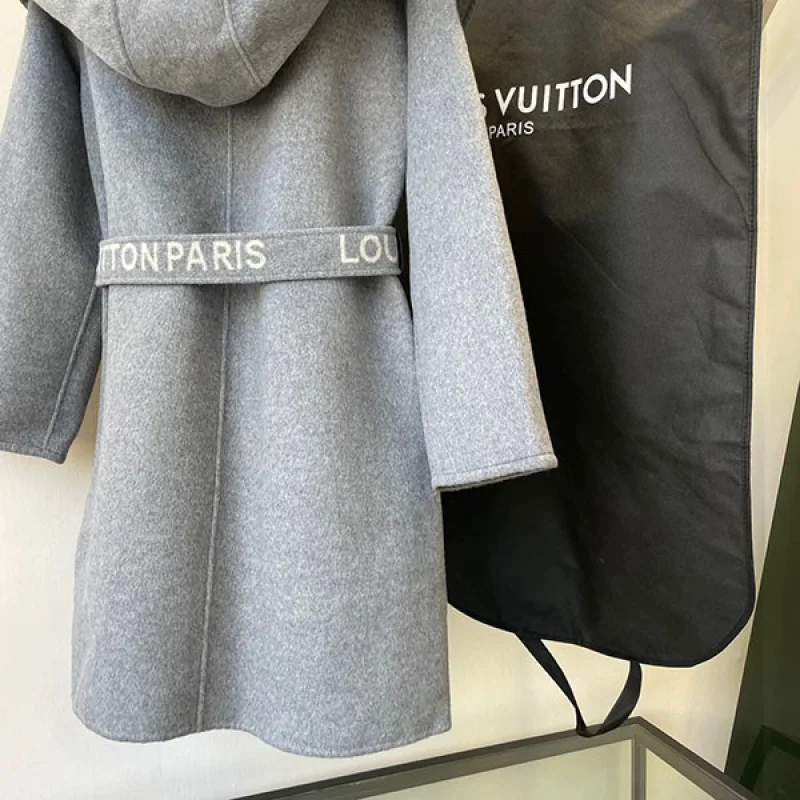 《大人気》ルイヴィトン モノグラム ロングコート コピー vue36504