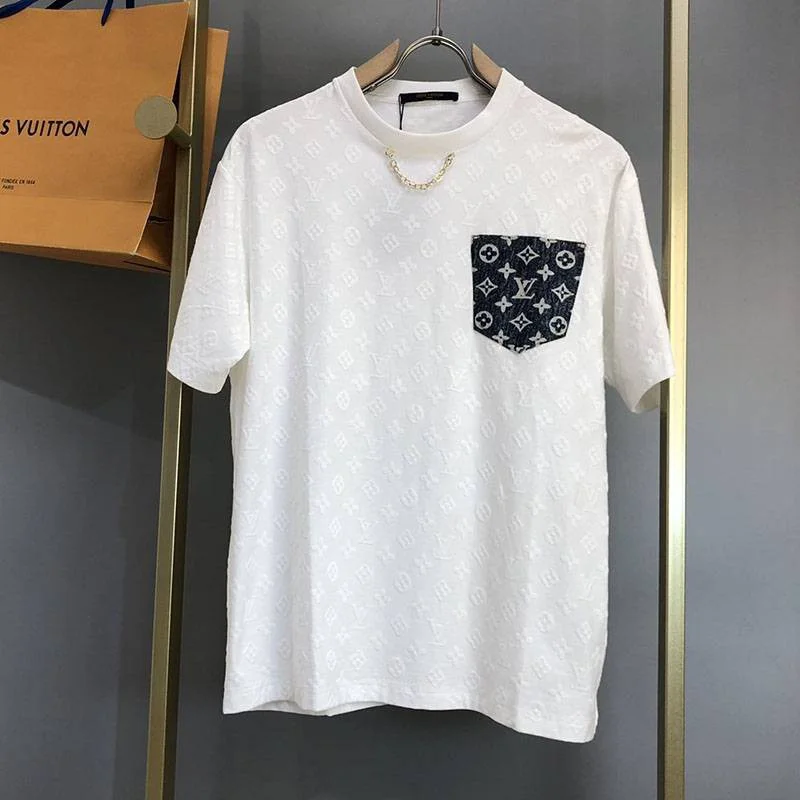 ★日本!!人気!ルイヴィトン モノグラムポケットTシャツ 偽物 vuf39194