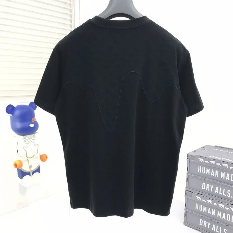 人気急上昇◆ルイヴィトン◆Tシャツ スーパーコピー トップス 半袖 メンズ レッド vuf92226
