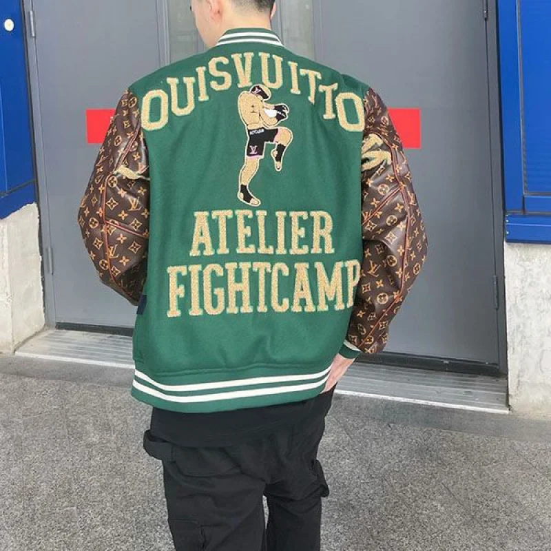 ルイヴィトン 偽物 LV レザーエンブロイダリーバーシティ vuh44341