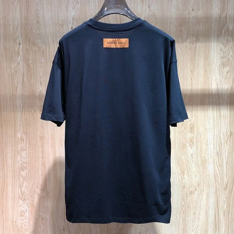 人気No1 ルイヴィトン モノグラムポケット コピー Tシャツ vuh59629
