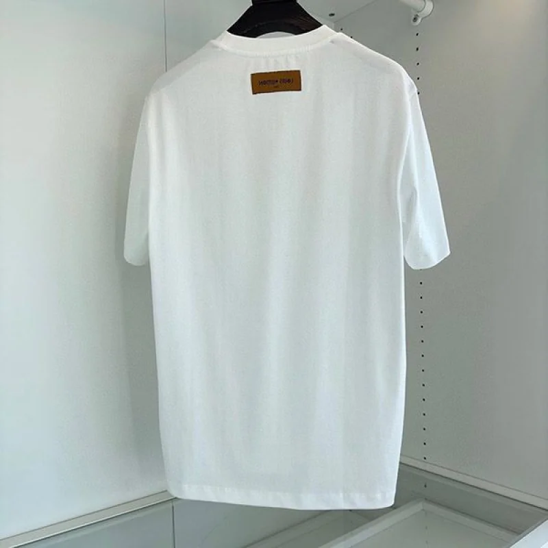 ルイヴィトン プリント コピー Tシャツ 黒 vuh91848