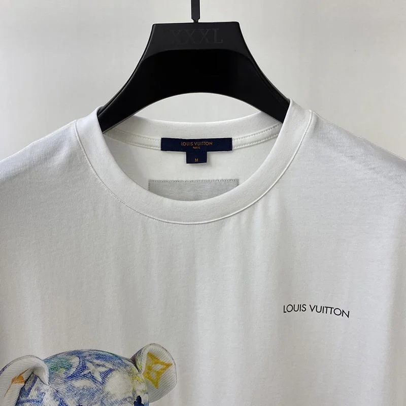 世界中で大人気♪ルイヴィトン☆プリントTシャツ vuk18454