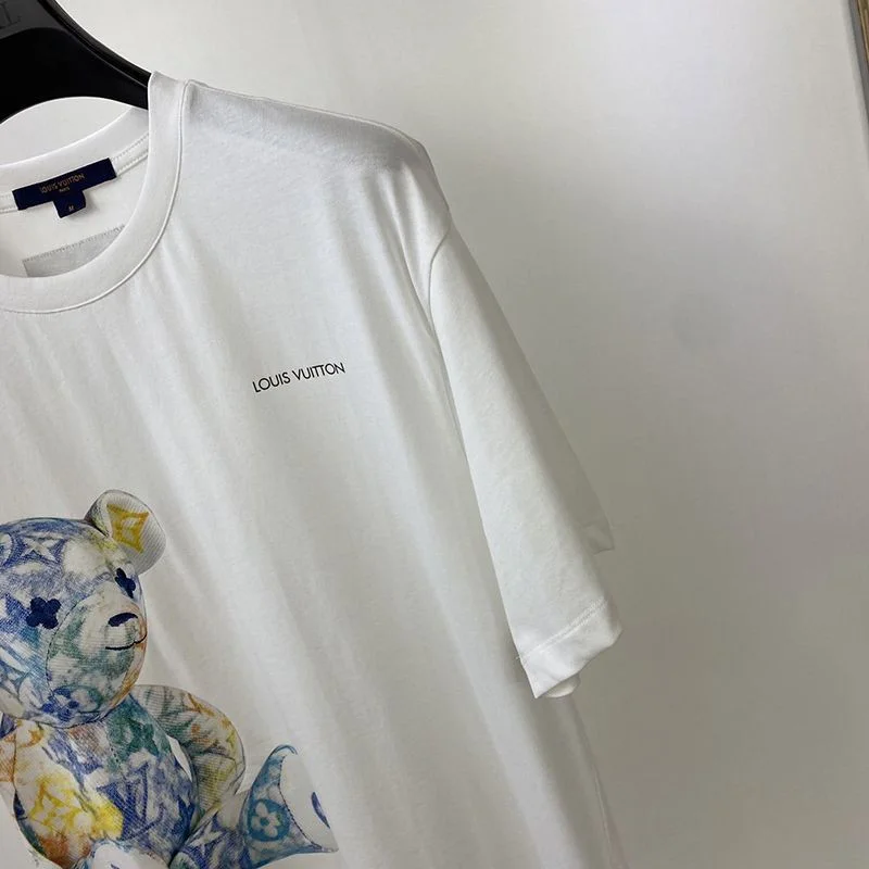 世界中で大人気♪ルイヴィトン☆プリントTシャツ vuk18454