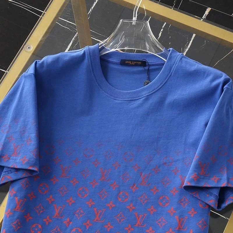 入手困難​ルイヴィトン メンズ LVSE モノグラムグラディエント Tシャツ コピー vul10202