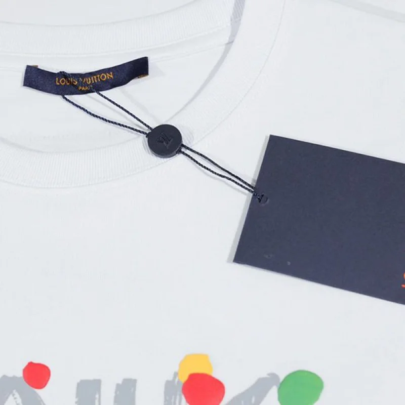 ルイヴィトン 草間彌生 コピー ロゴ Tシャツ vum00260