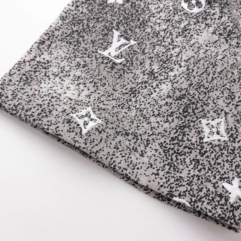 22AWルイヴィトン Tシャツ パロディ LV モノグラム vun97121