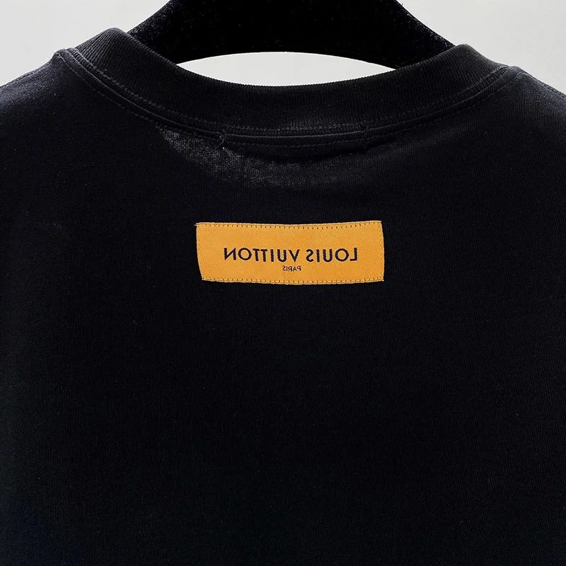 世界中で大人気♪ルイヴィトン Tシャツ トップス 半袖 偽物 vuo28919