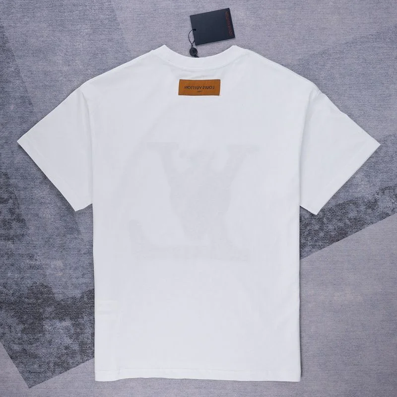 定番アクセス数No.1☆​ルイヴィトン レディース モノグラムポケットTシャツ コピー vuz37413