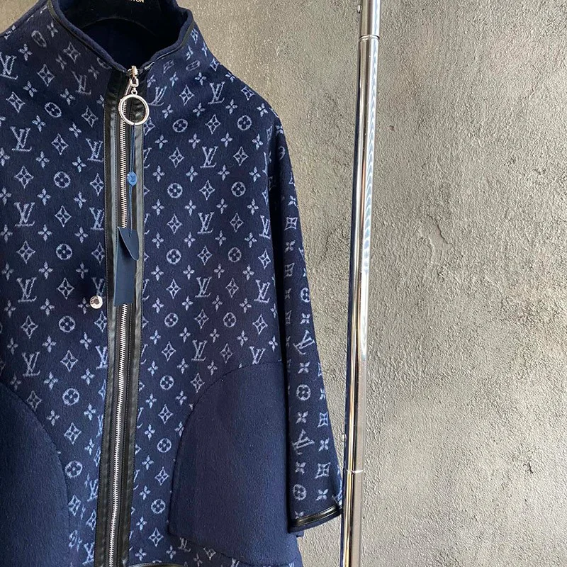 21-22AW★​ルイヴィトン コート コピー★モノグラム フーデッド ラップコート vur06533