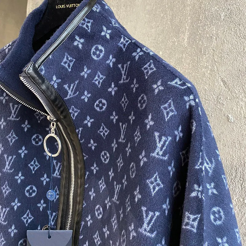 21-22AW★​ルイヴィトン コート コピー★モノグラム フーデッド ラップコート vur06533