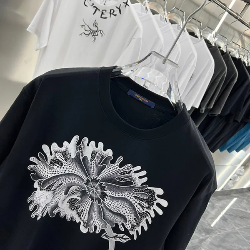 ルイヴィトン サイケデリック フラワー Tシャツ 偽物 草間彌生 LV vur84140