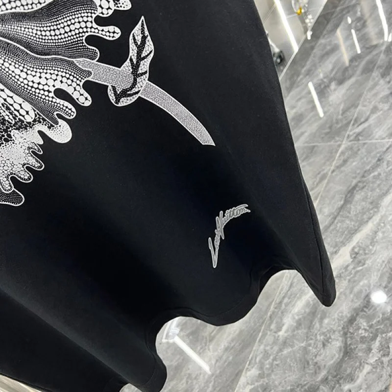ルイヴィトン サイケデリック フラワー Tシャツ 偽物 草間彌生 LV vur84140