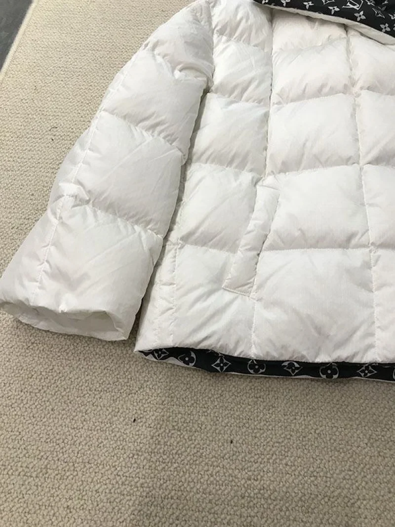 ルイヴィトン グラフィックピローパファジャケット コピー vus72160