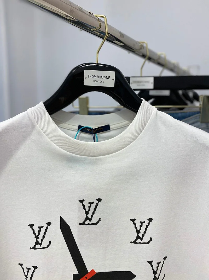 累積売上総額第1位!【ルイヴィトン Tシャツ 偽物】プリント コットンTシャツ vus86992