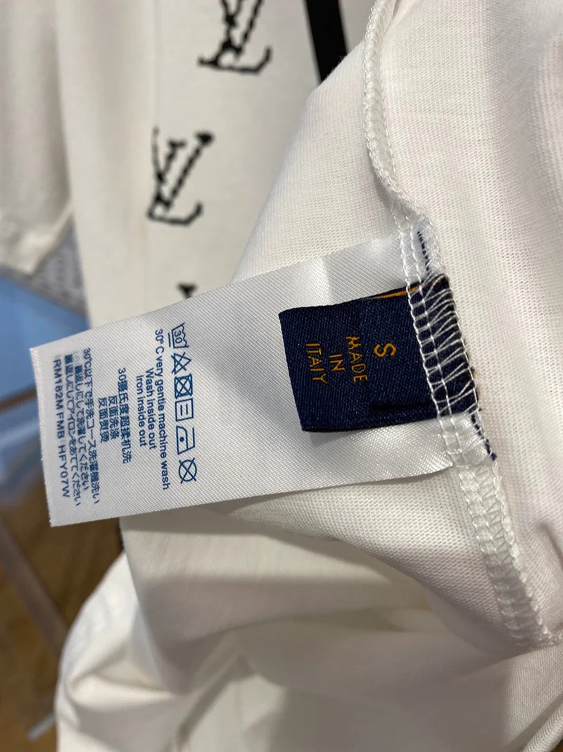 累積売上総額第1位!【ルイヴィトン Tシャツ 偽物】プリント コットンTシャツ vus86992