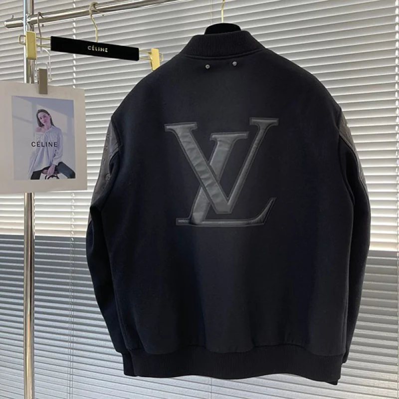 ルイヴィトン モノグラムフリースパーカ コピー vuu46572