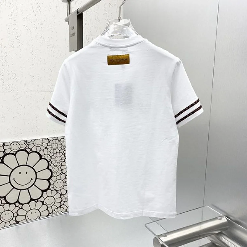 ☆超人気☆ルイヴィトン Tシャツ 偽物 選べる2色 vuv99176