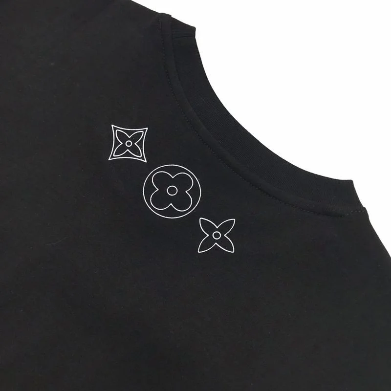 定番《人気》ルイヴィトン スーパーコピー エンボスLV Tシャツ vuw57078