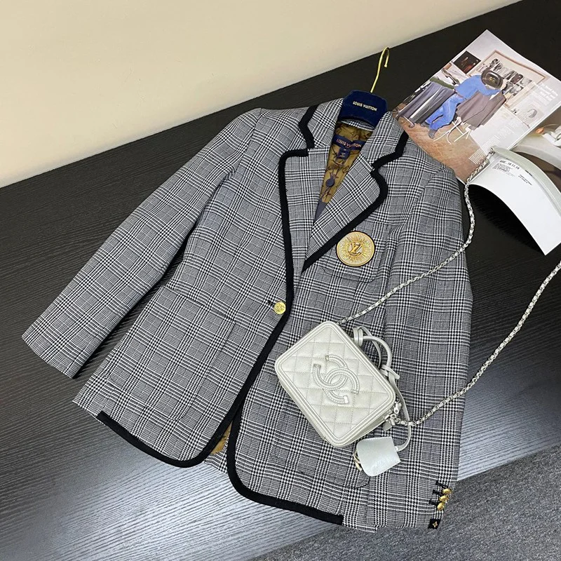 ☆超人気☆ルイヴィトン ダブルフェイスジャケット コピー スーツ モノグラム 紺 vuw58568