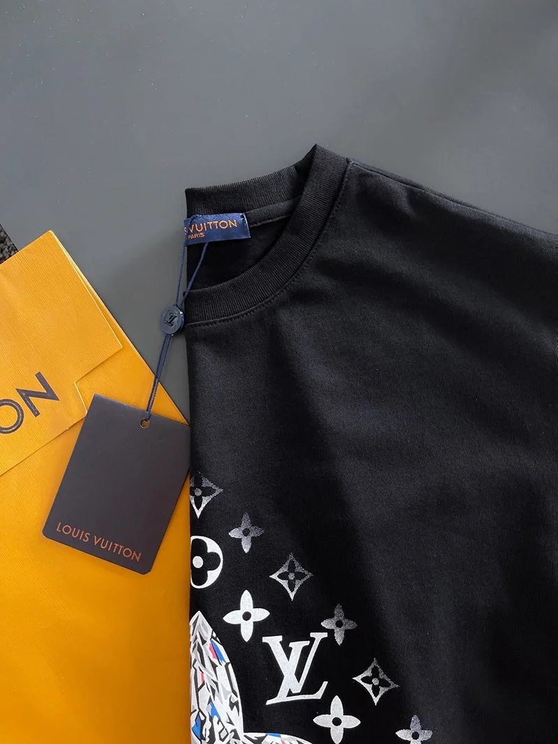 春もの新作ルイヴィトン Tシャツ コピー 21SS フロウティングLVプリンテッド vux11502