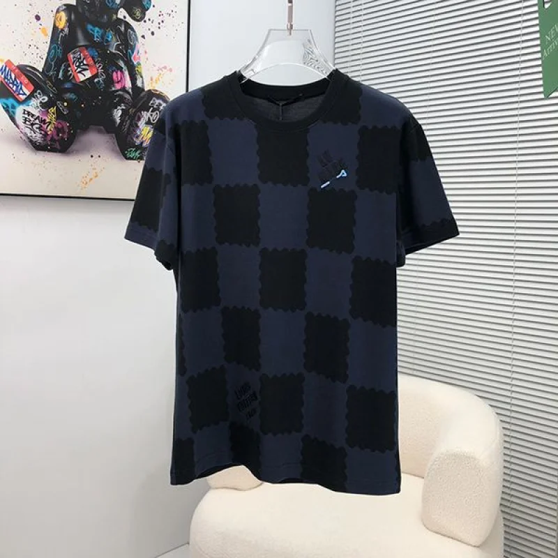 セール新作ルイヴィトン ツイストロックプリントTシャツ コピー モノグラム 2色 vux78326