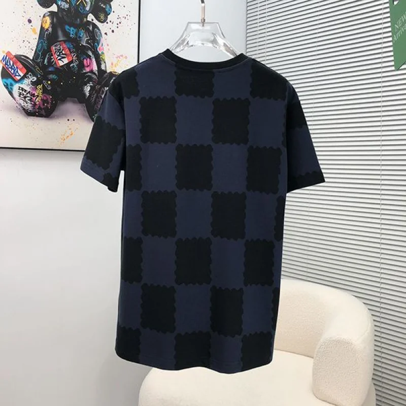 セール新作ルイヴィトン ツイストロックプリントTシャツ コピー モノグラム 2色 vux78326