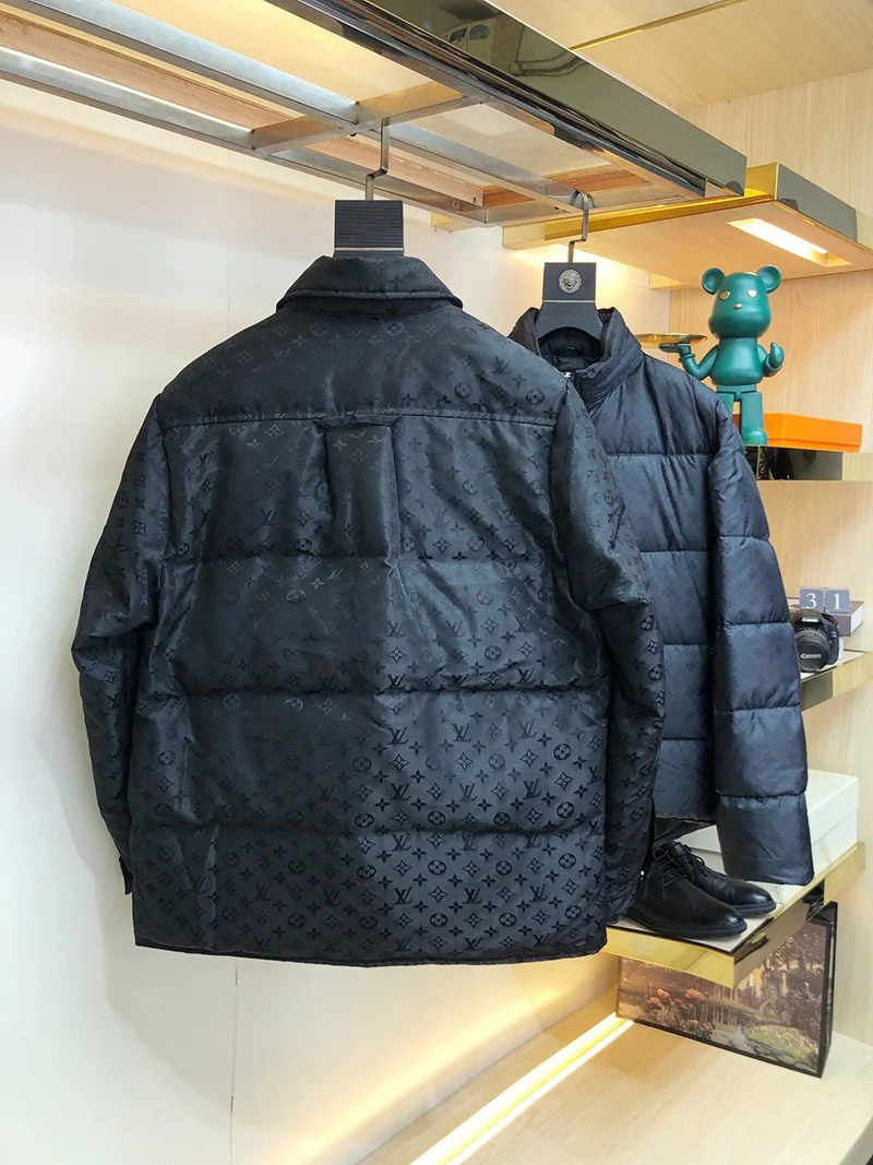 送料込 ルイヴィトン ジャケット コピー モノグラム ネイビー 黒 vuy33997