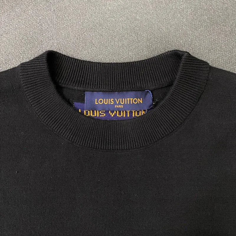 最安値挑戦ルイヴィトン Tシャツ コピー 21SS フロウティングLVプリンテッド vuy98181