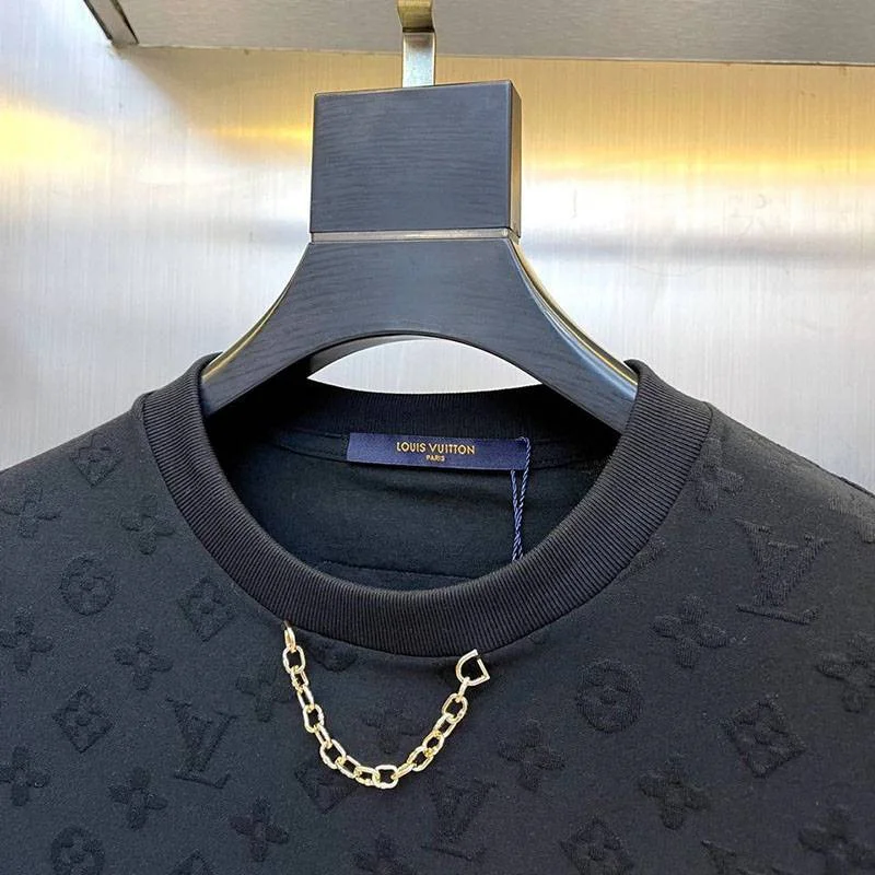 春もの新作ルイヴィトン コピー モノグラムポケットTシャツ vuz12664