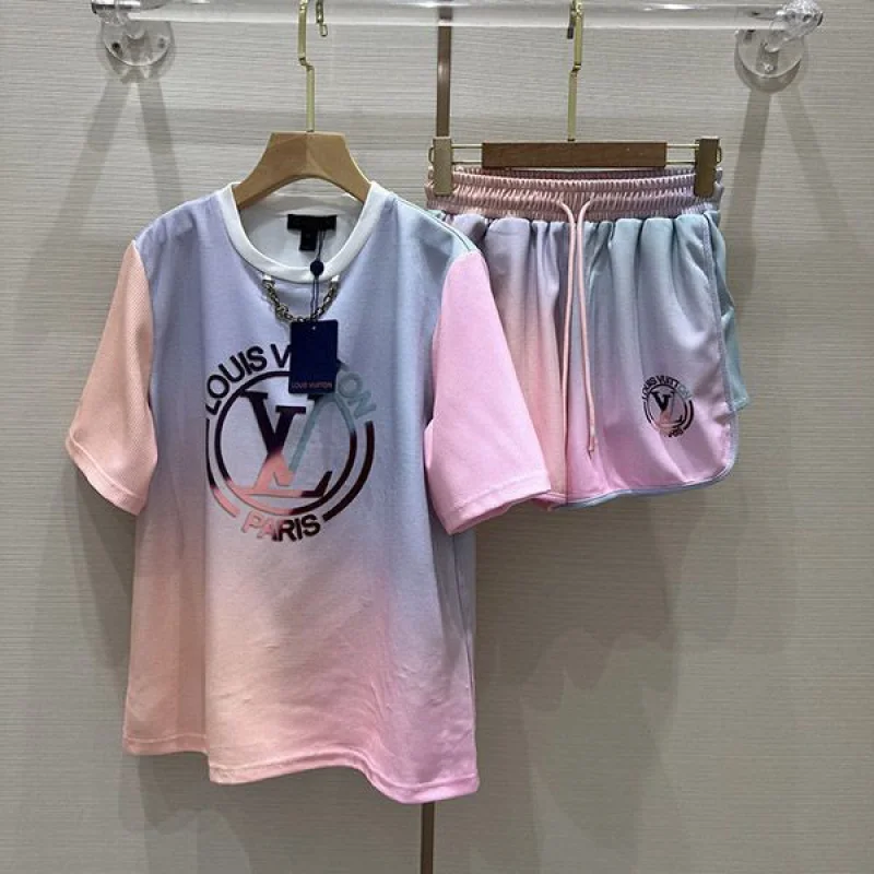 世界中で大人気♪ルイヴィトン グラディエントLVサークルTシャツ 上下セット 偽物 vuz42070