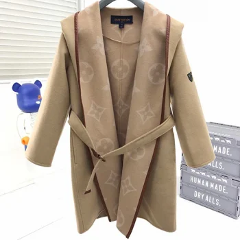 ルイヴィトン服 1A99K3 スーパーコピー
