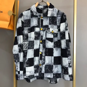 ルイヴィトン服 vua12833 スーパーコピー