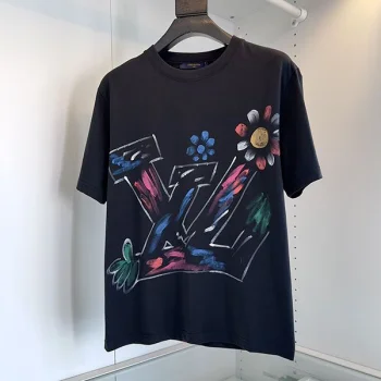 ルイヴィトン服 vua19022 スーパーコピー