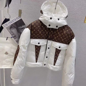 ルイヴィトン服 vua59844 スーパーコピー