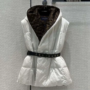 ルイヴィトン服 vub67842 スーパーコピー