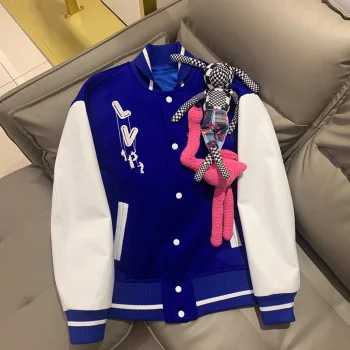 ルイヴィトン服 vut45682 スーパーコピー