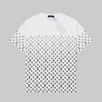 ルイヴィトン服 vut77772 スーパーコピー