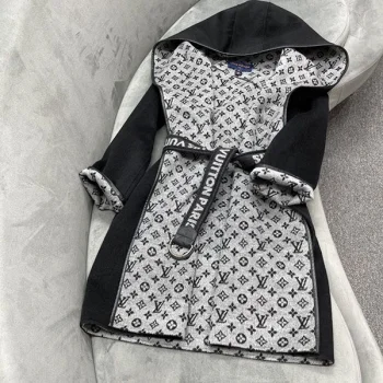 ルイヴィトン服 vuu15401 スーパーコピー