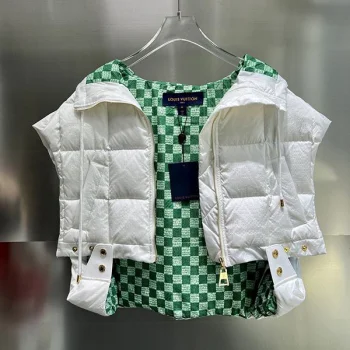 ルイヴィトン服 vuw13296 スーパーコピー