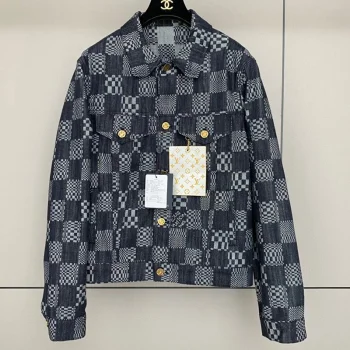 ルイヴィトン服 vux23537 スーパーコピー