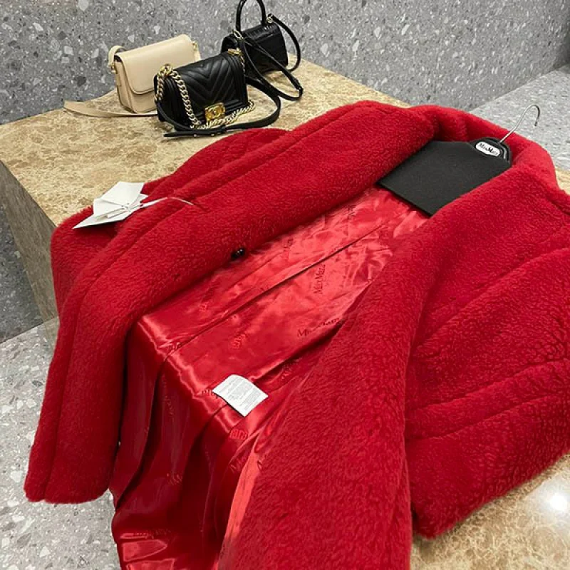 一目惚れ♪マックスマーラ TEDDY テディベア 偽物 アイコンコート レッド man33365