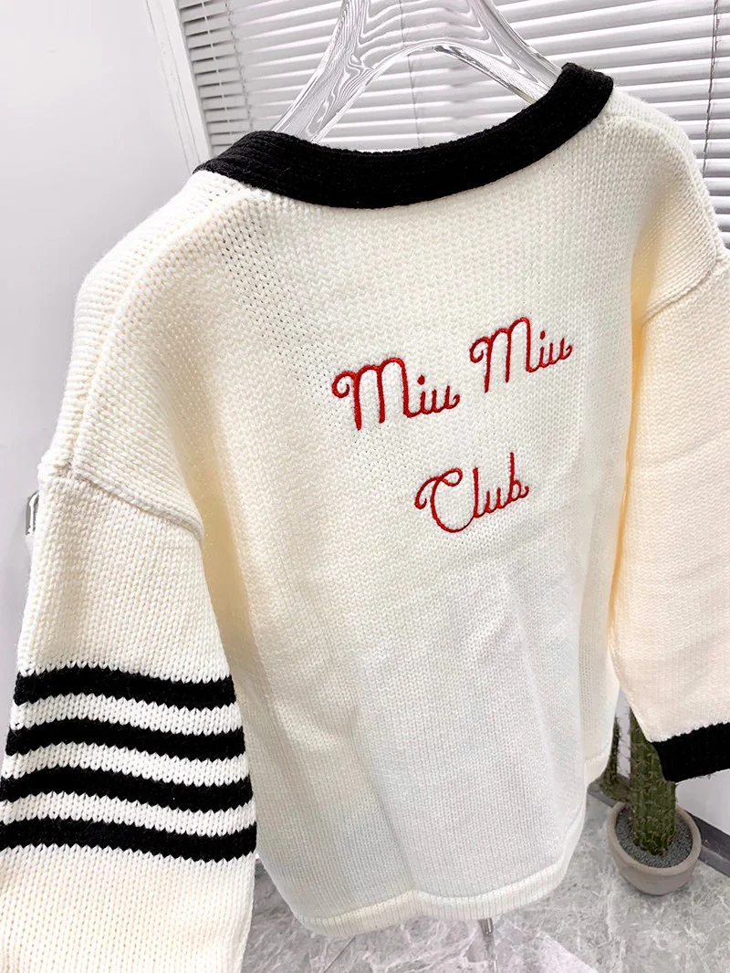 21AW新作☆MIU MIU セーター 偽物☆ オーバーサイズロゴモヘアセーター♪ myi23251