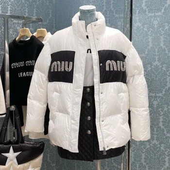 服 myb29694 スーパーコピー