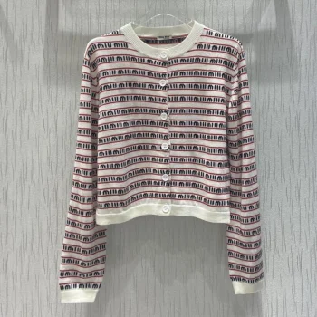 服 myd22054 スーパーコピー