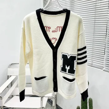 服 myi23251 スーパーコピー