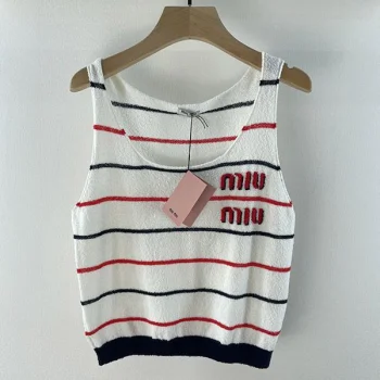 服 myl24350 スーパーコピー